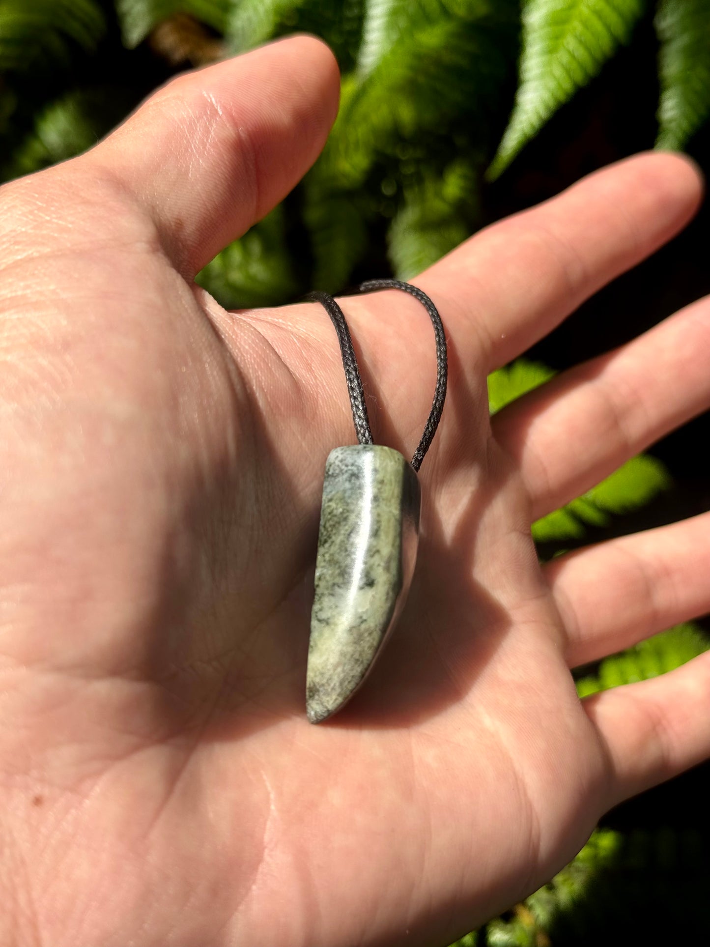 New Zealand Pounamu Niho Pendant