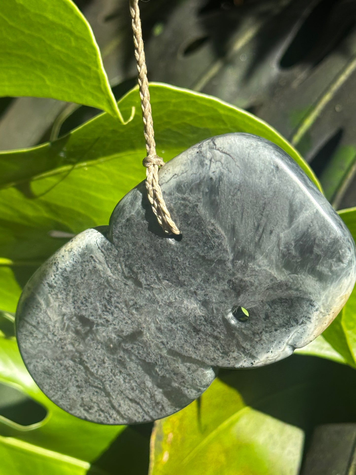 Pounamu/Greenstone - Hei Tiki (Inanga Ahua Rereke Pounamu)