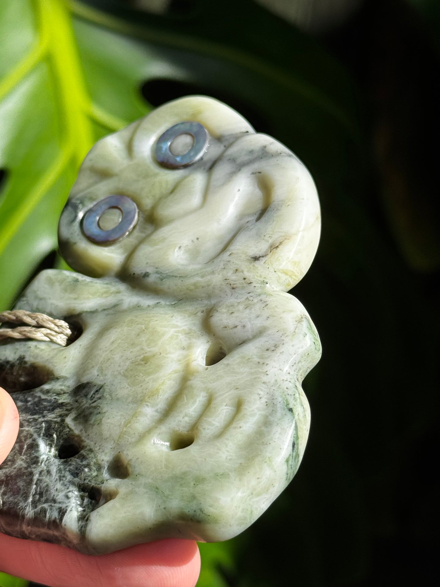 Pounamu Hei Tiki - Horo Mohoua