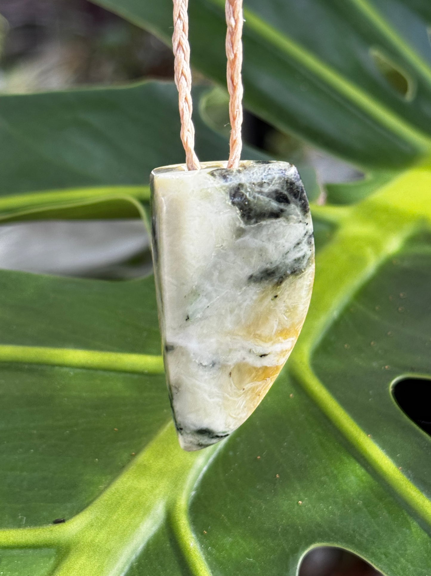 New Zealand Pounamu Niho Pendant