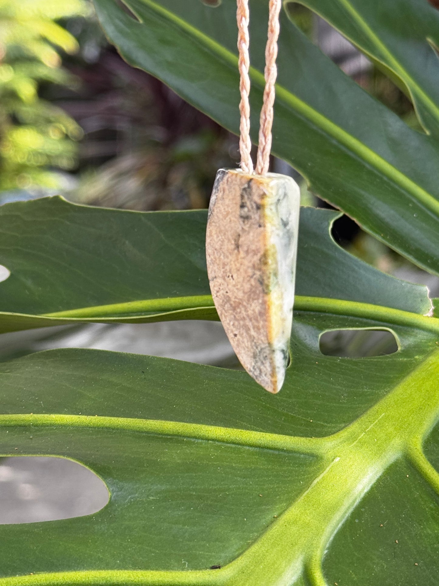 New Zealand Pounamu Niho Pendant