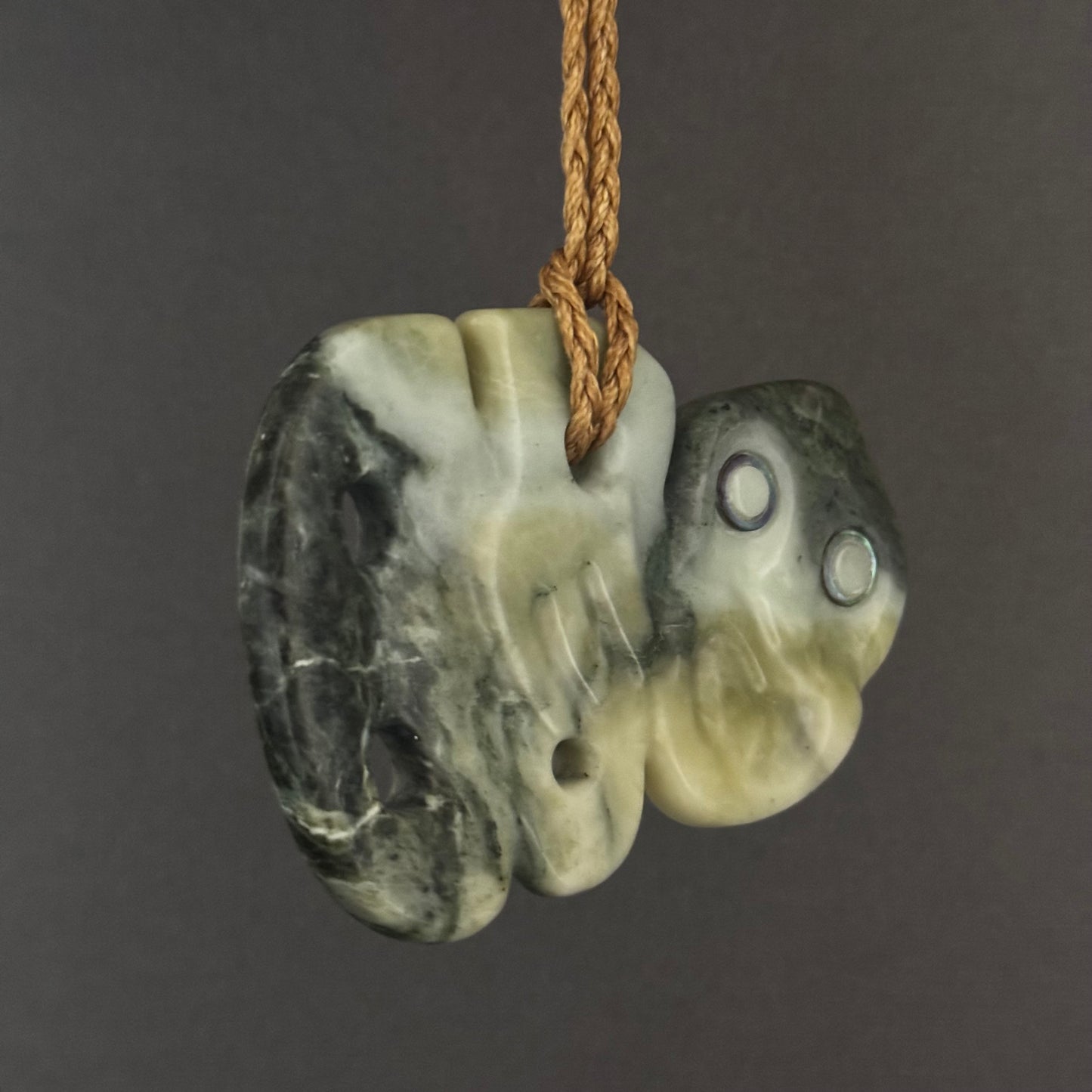 Pounamu Hei Tiki - Kohu Kārearea (20%OFF at CHECKOUT)