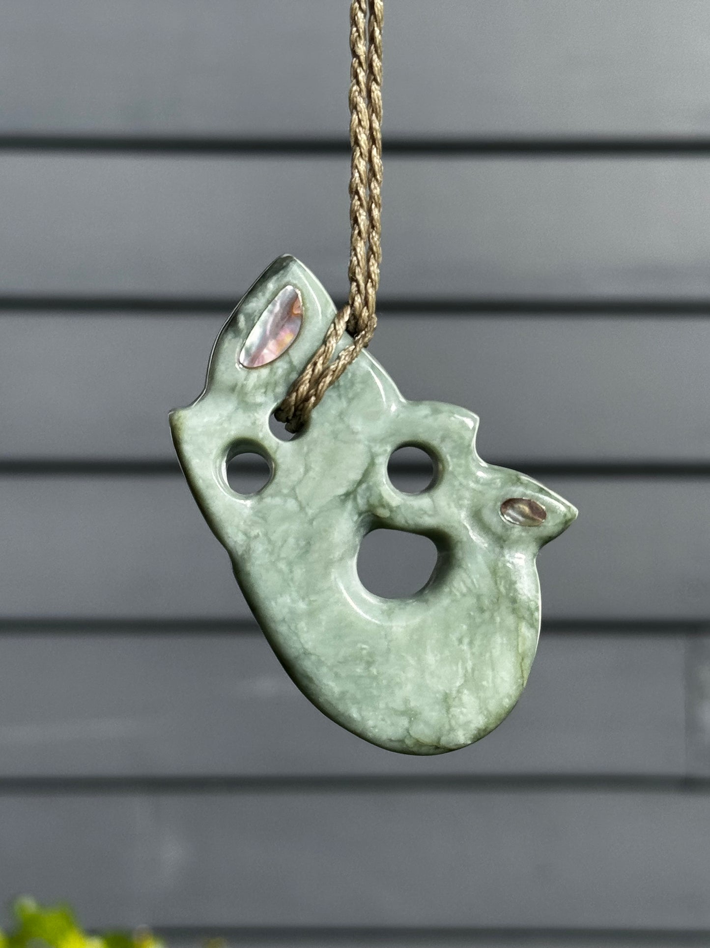New Zealand Pounamu Manaia Āwatea