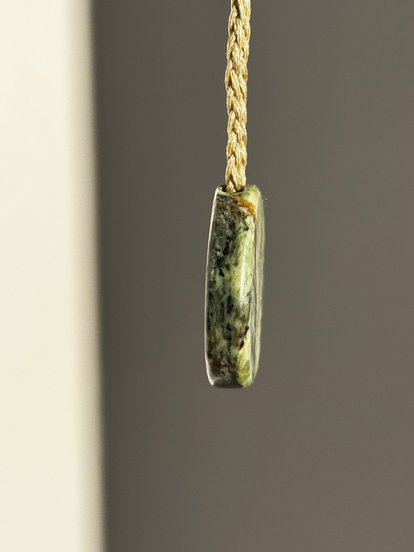 Pounamu Porohita (Disc) Pendant - Tasman