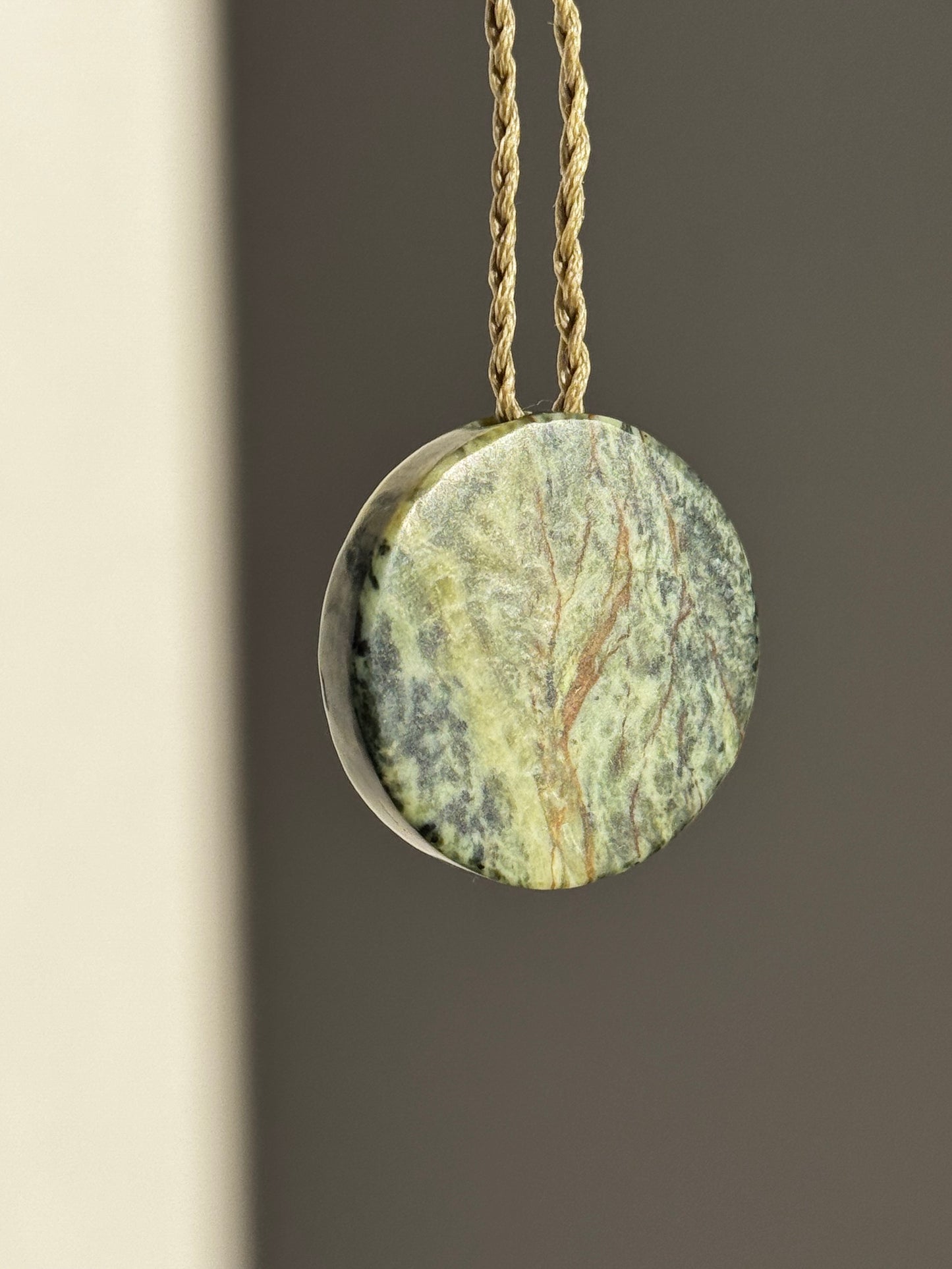 Pounamu Porohita (Disc) Pendant - Tasman