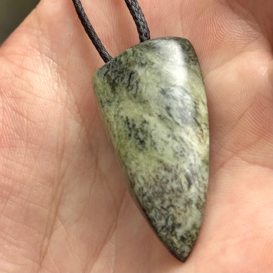 New Zealand Pounamu Niho Pendant