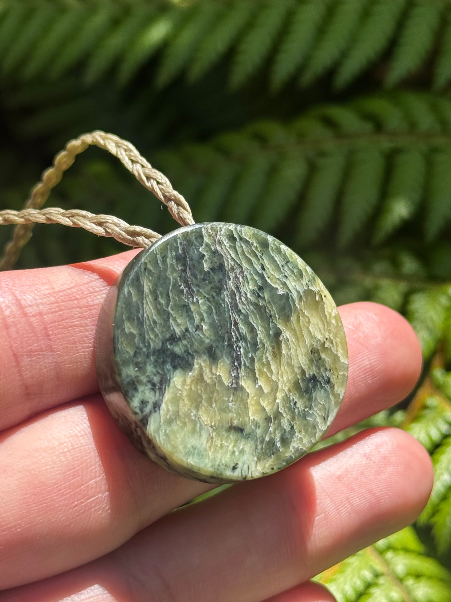 Pounamu Porohita (Disc) Pendant - Tasman