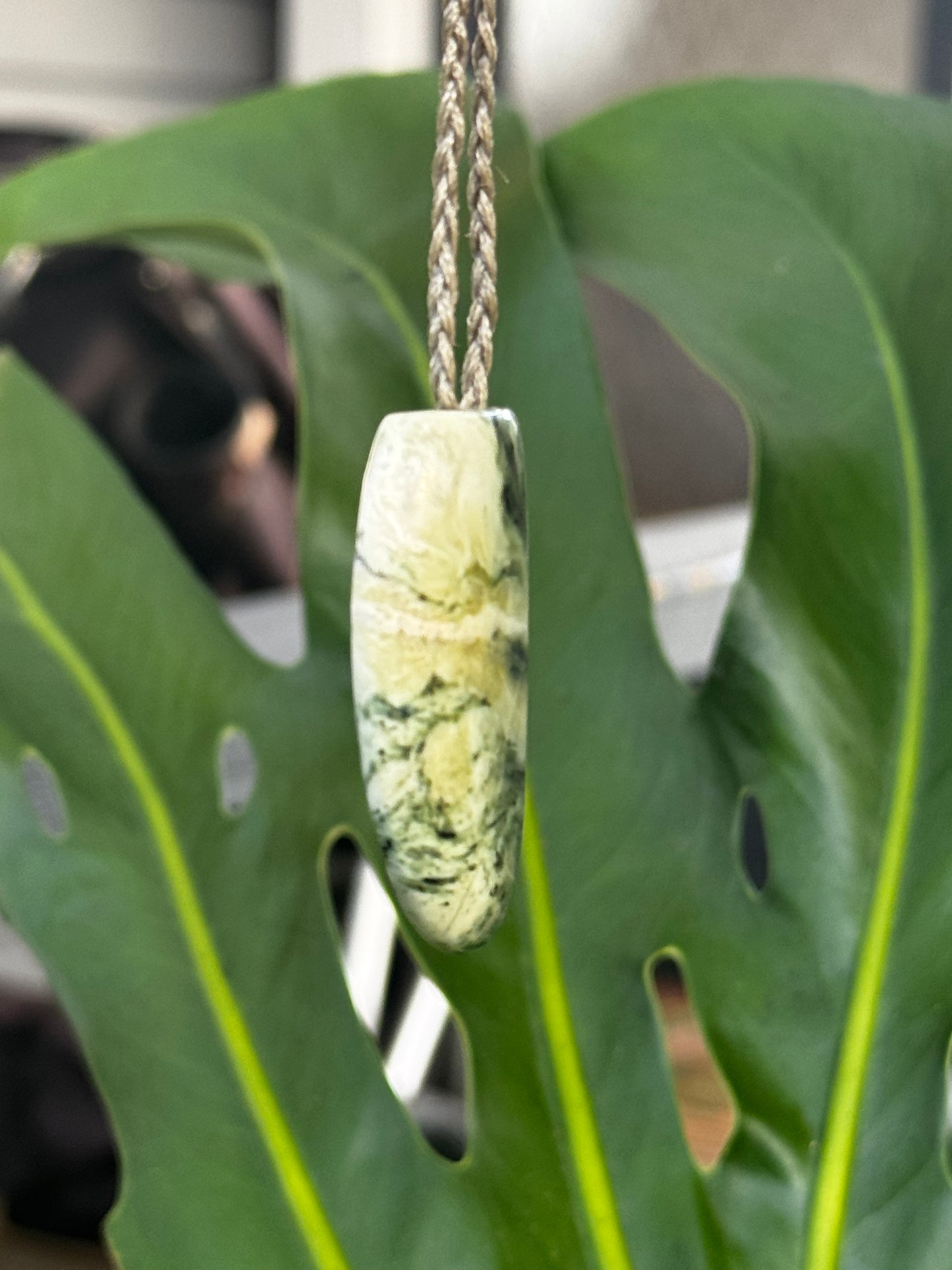 New Zealand Pounamu Niho Pendant