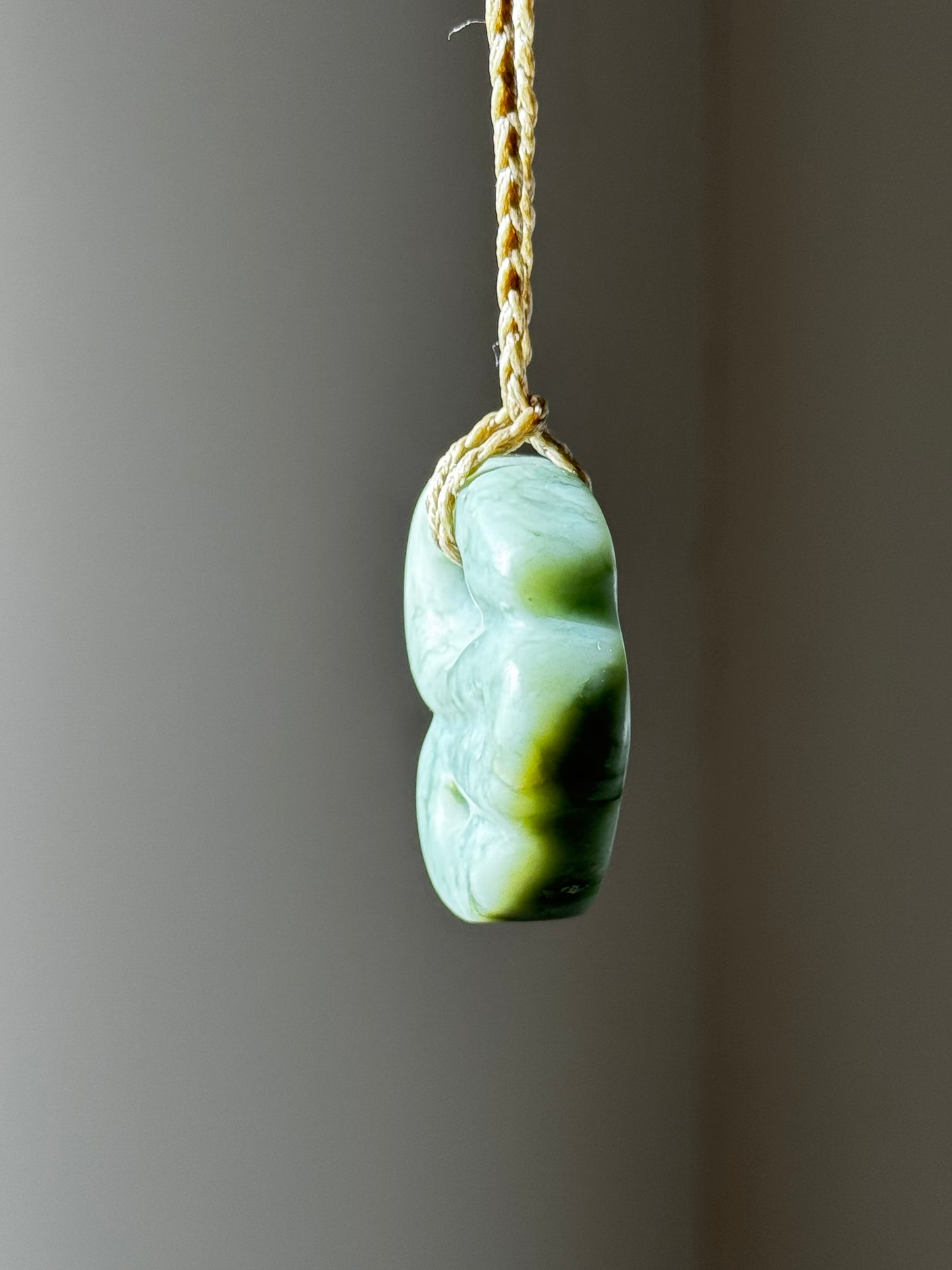 New Zealand Pounamu - Te Tuna Kahurangi