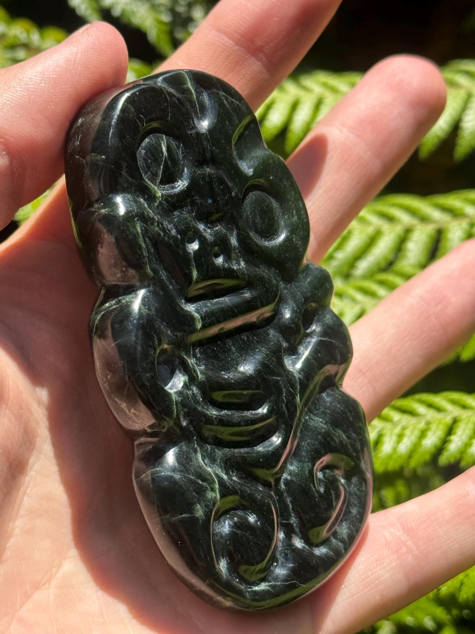 NEW ZEALAND (DOUGLAS CREEK) POUNAMU HEI TIKI - GREENSTONE PENDANT - O’JADE