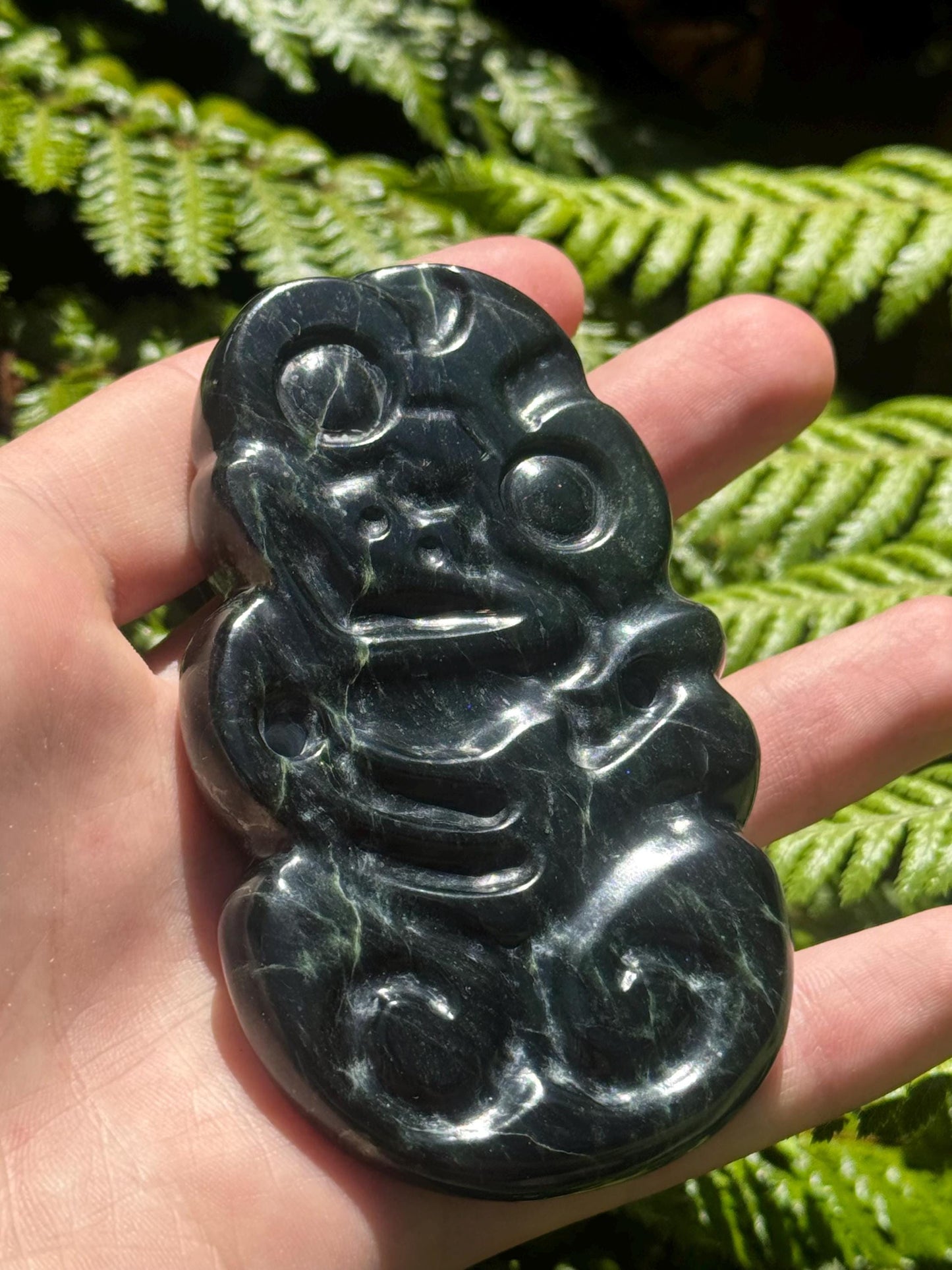 NEW ZEALAND (DOUGLAS CREEK) POUNAMU HEI TIKI - GREENSTONE PENDANT - O’JADE
